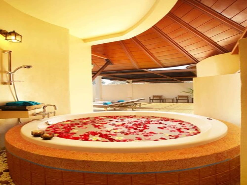 Chada Lanta Beach Resort 24/50