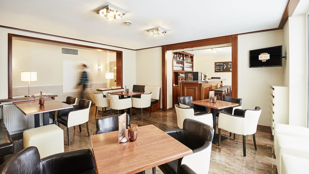 Imperial Hotel Munich 18/23