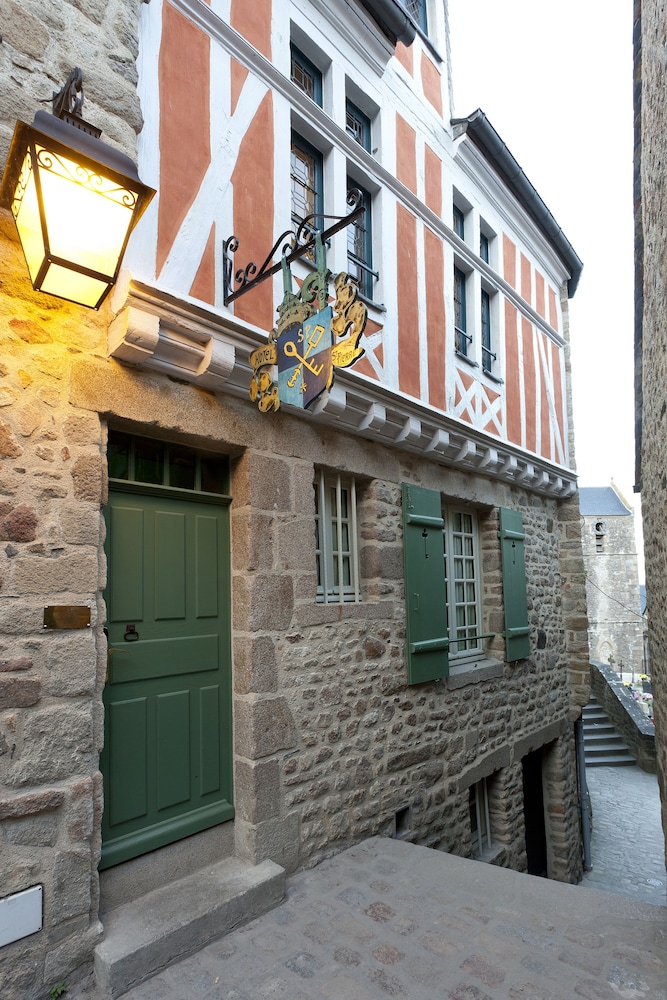 Auberge Saint Pierre 42/45