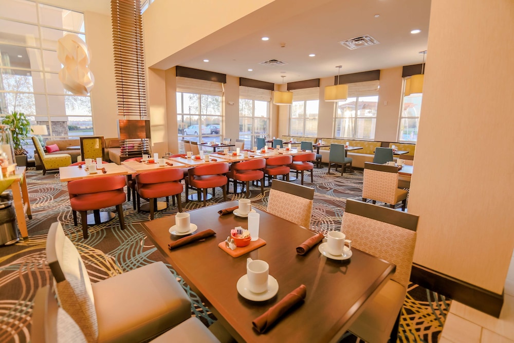 Hilton Garden Inn Murfreesboro 57/72