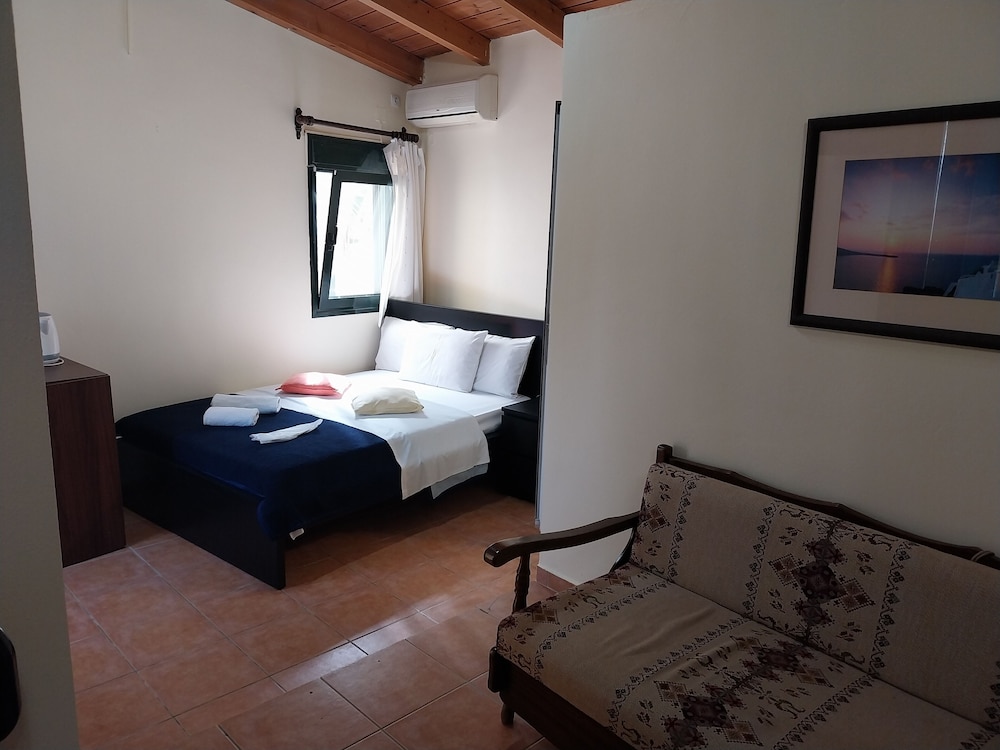 1 Bedroom, Traditional, Queen Bed