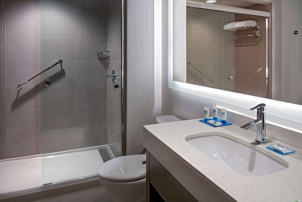 Hyatt House Indianapolis Downtown 13/70