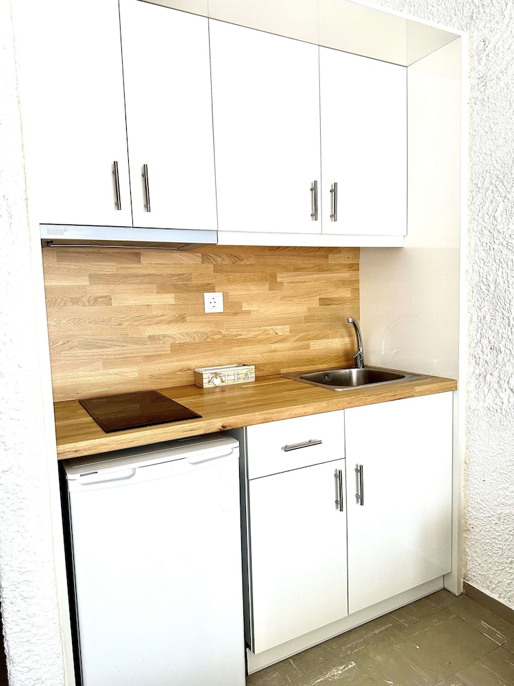 Katerina Apartments 3/50