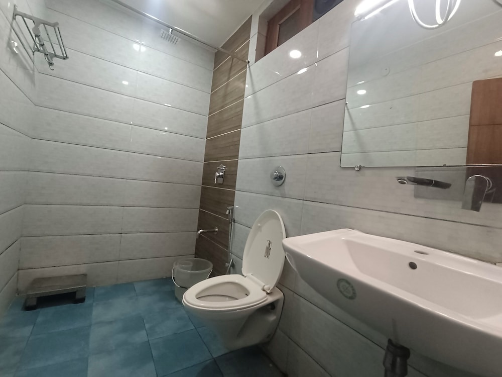 HOTEL GANGA AZURE 25/31