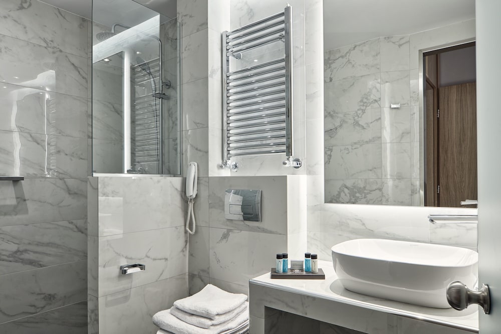 Antigon Urban Chic Hotel by GHH 66/67