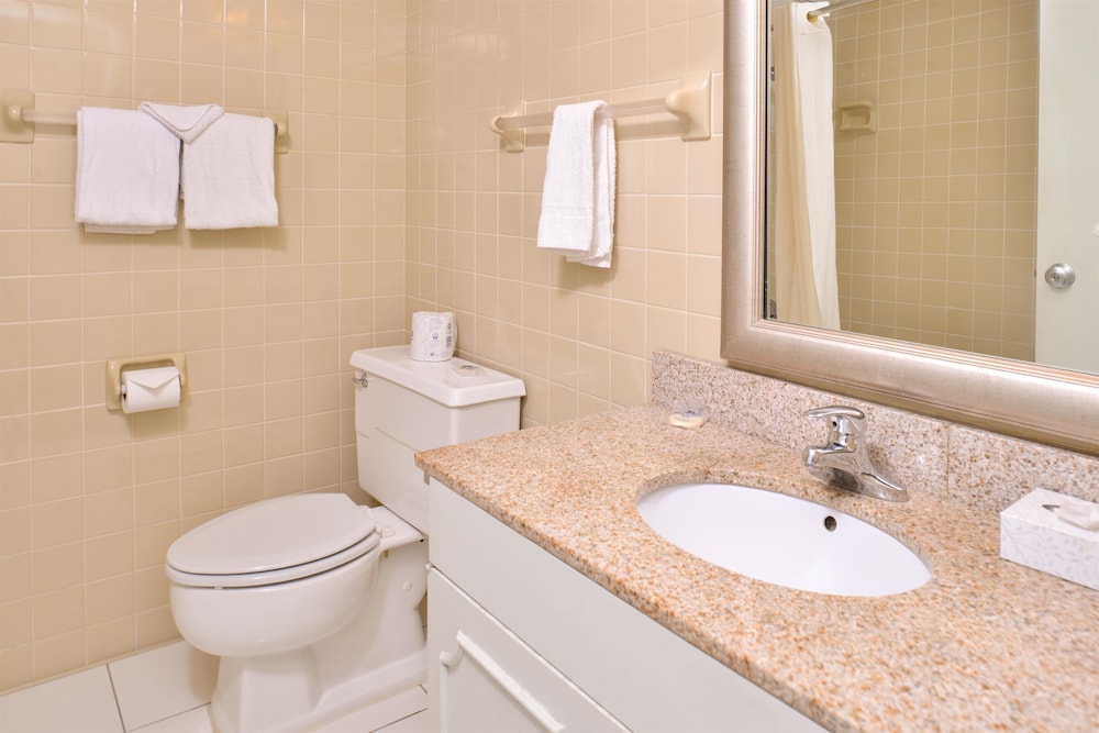 Americas Best Value Inn and Suites St Cloud 8/26