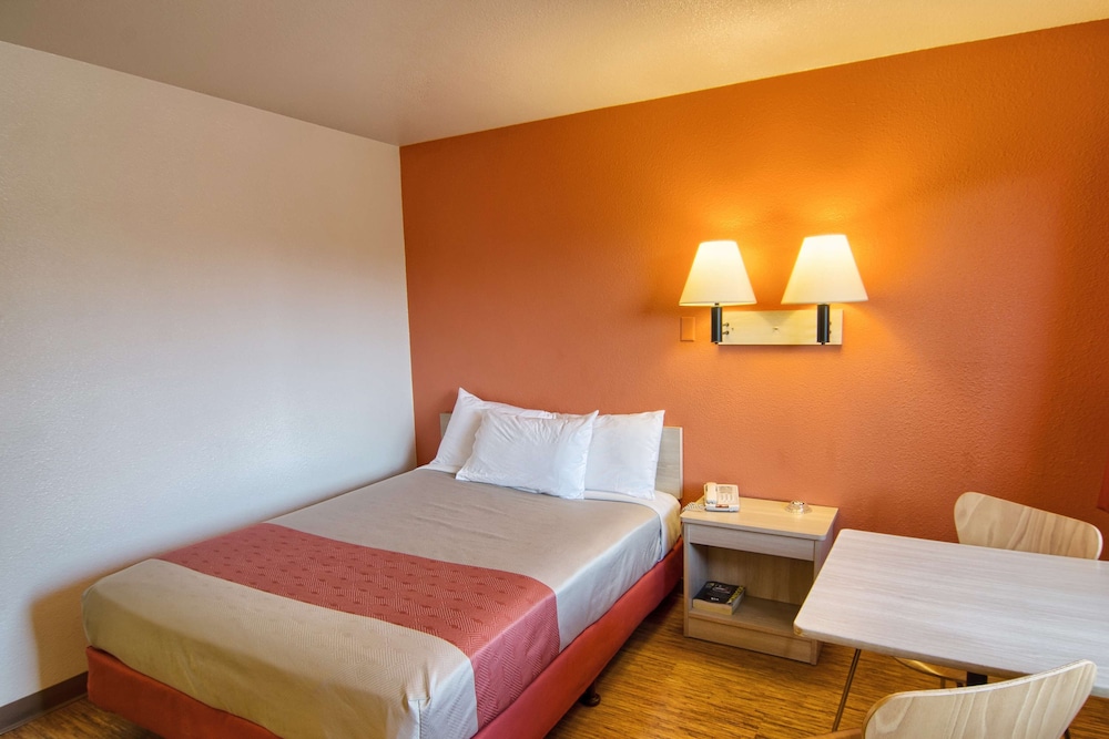 Motel6 Coeur D'Alene, ID 30/55