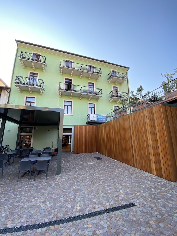 Hotel Benaco 1/50