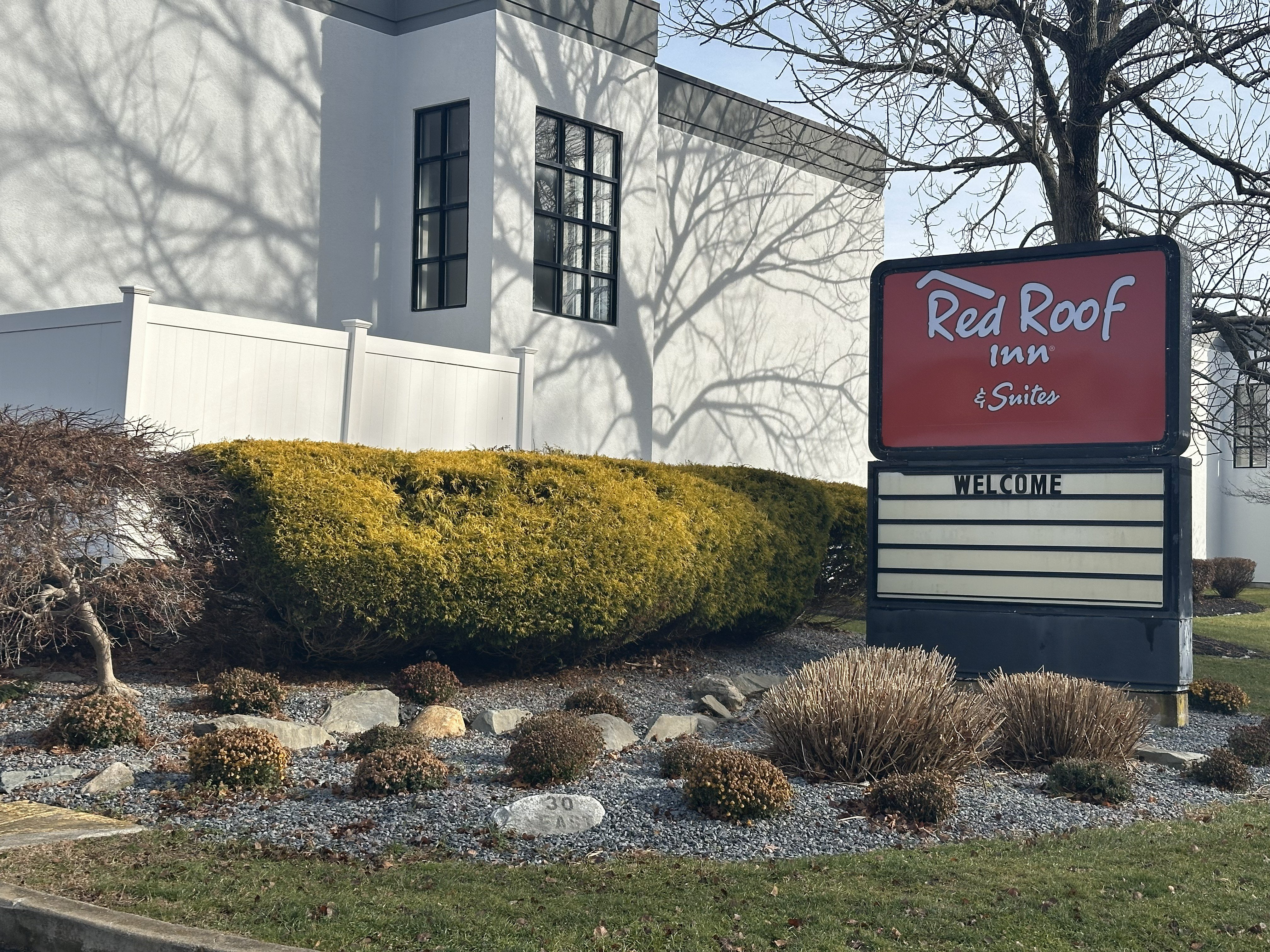 Red Roof Inn & Suites Middleborough 39/40