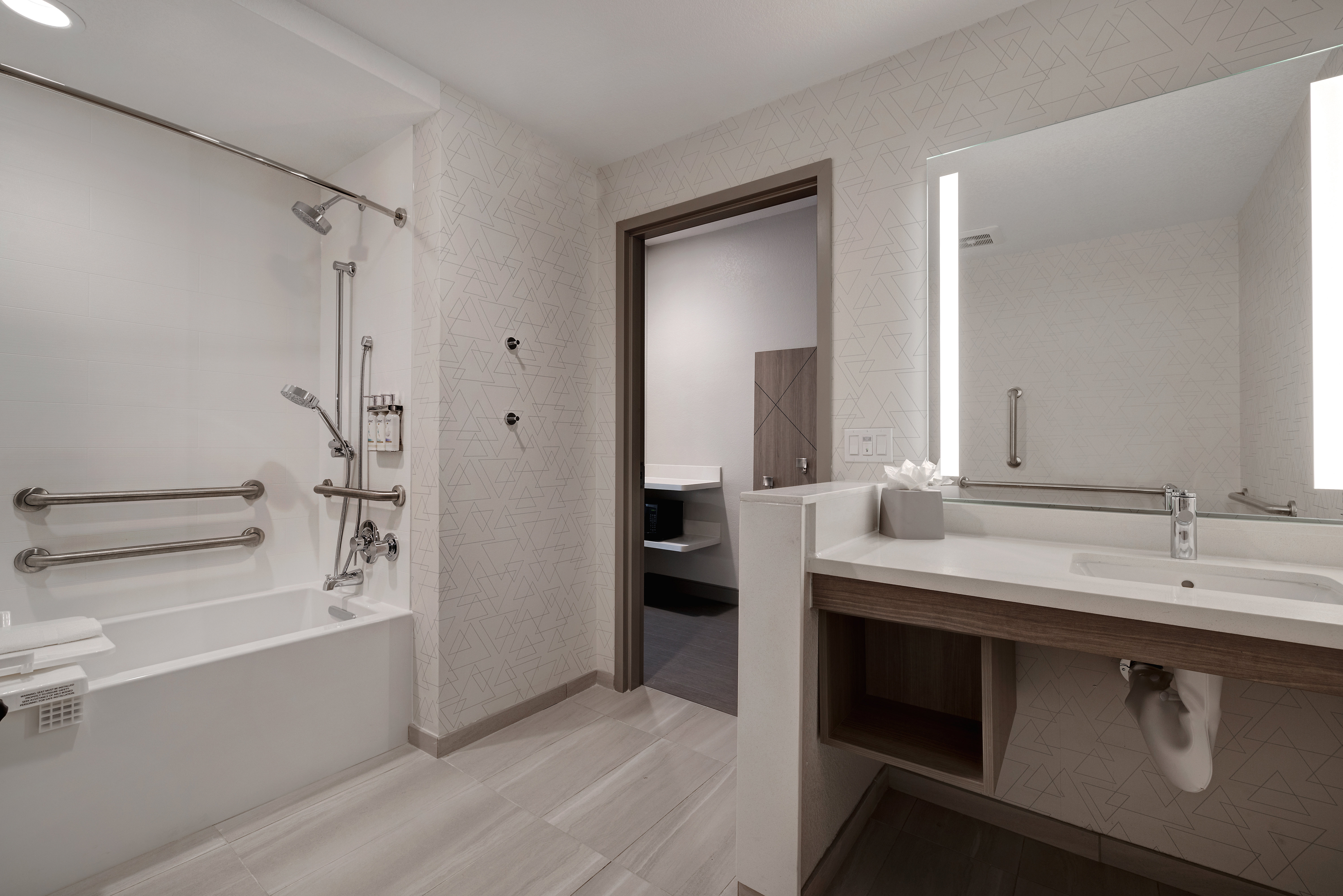Holiday Inn Express & Suites Chino Hills, an IHG Hotel 48/50