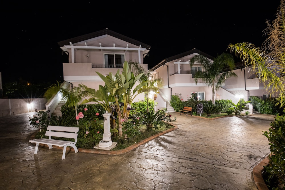Borgo Italico 42/49