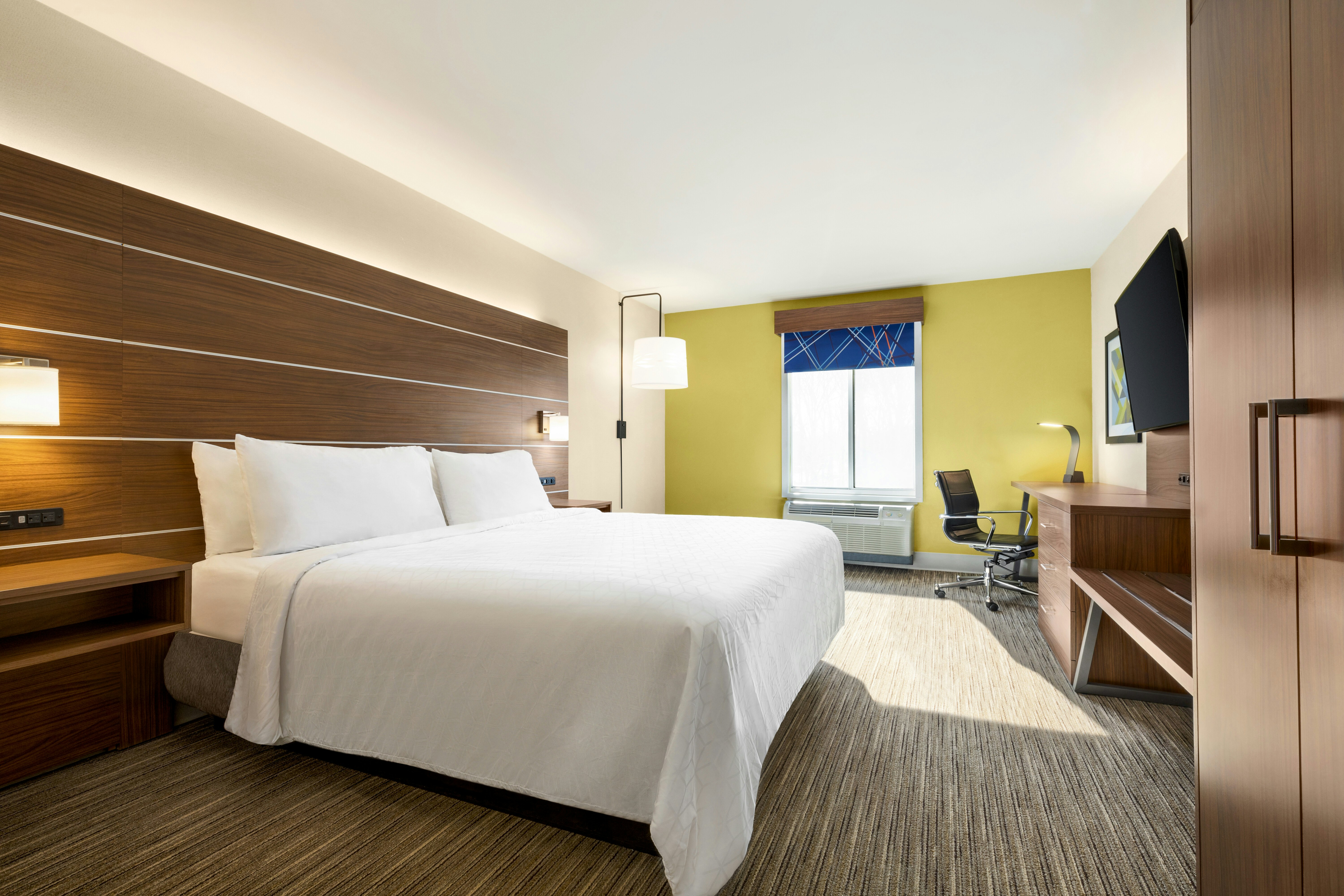Leisure, King Bed