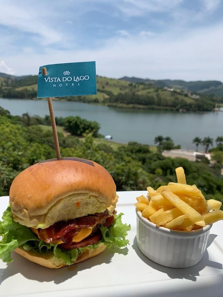 Vista do Lago Hotel 11/35