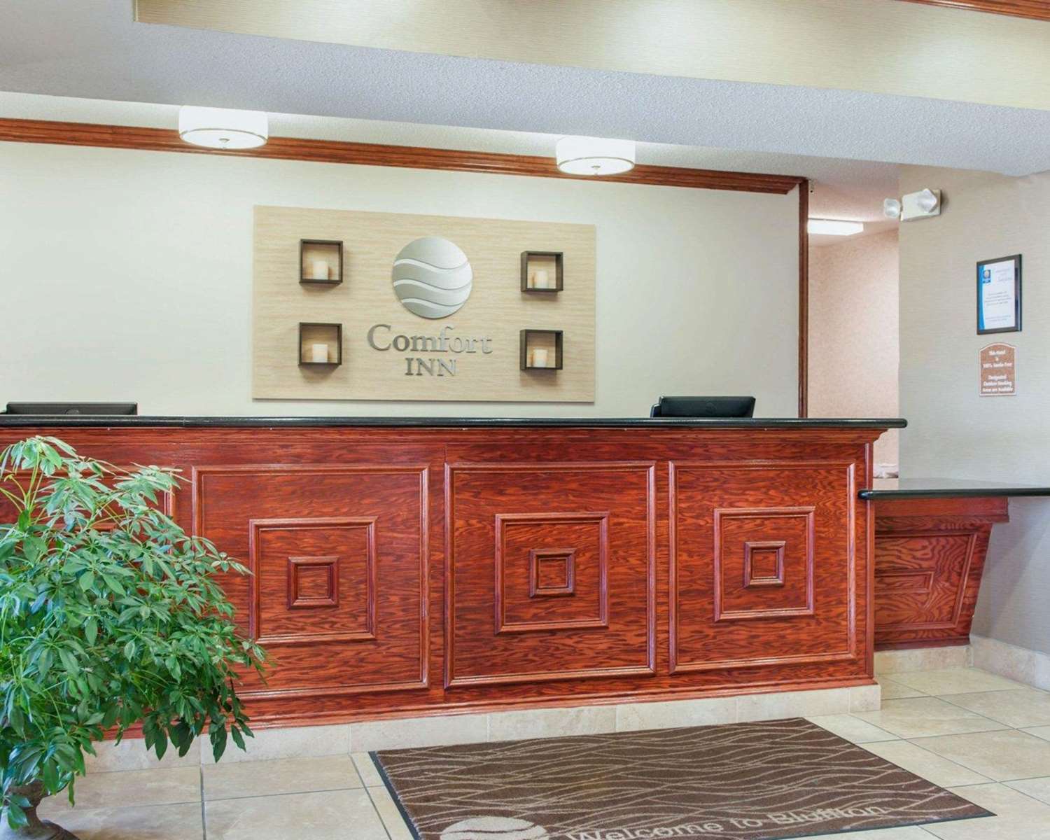 Comfort Inn Near Ouabache State Park 13/32