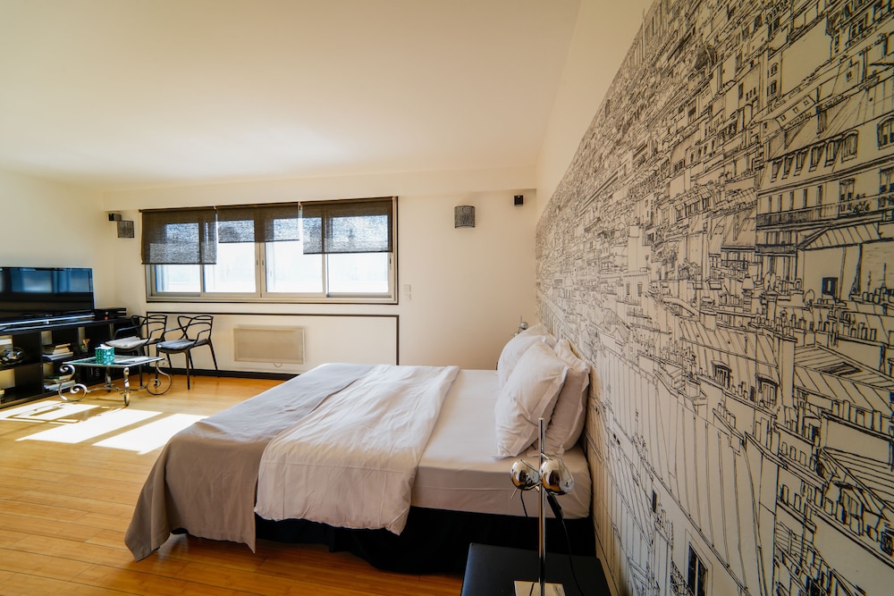 Short Stay Paris Apartments 12/50