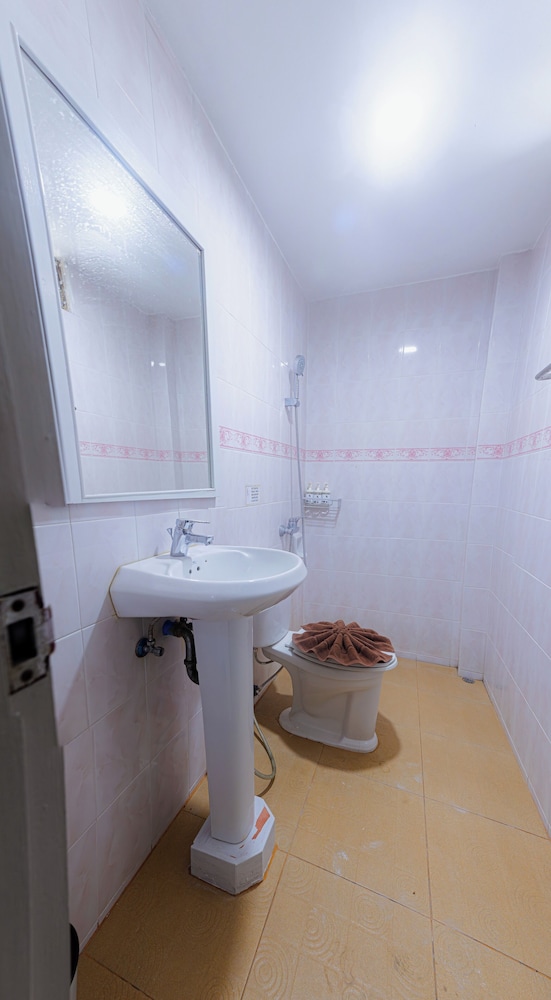 Silla Patong Hostel 36/36