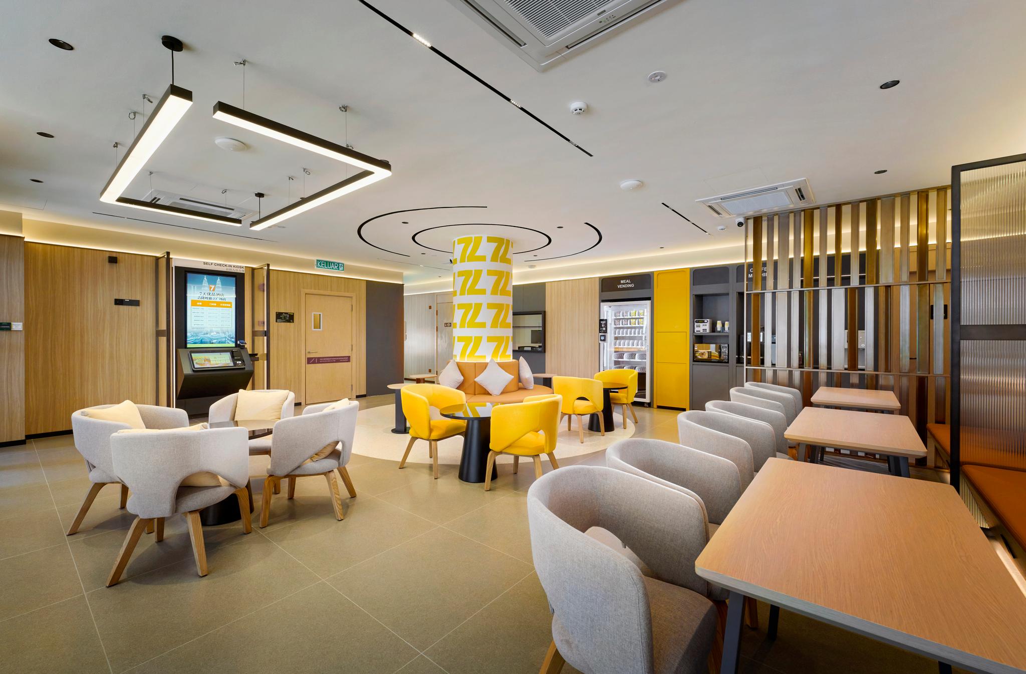 7 Days Premium Hotel Hang Lekiu 28/39