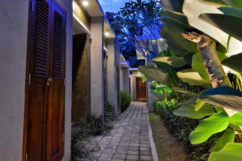 Yoga Ubud Villa 42/44