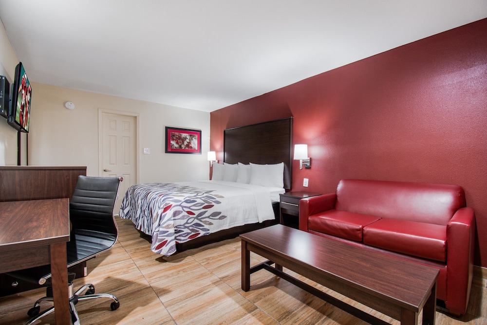 Red Roof Inn Houston Spring North 20/31