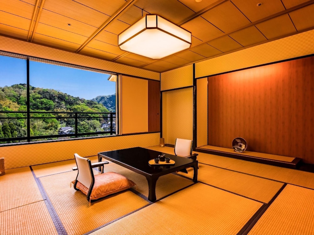 Japanese Western, Superior, 4 Futon Beds, Garden View, Indoor Bath