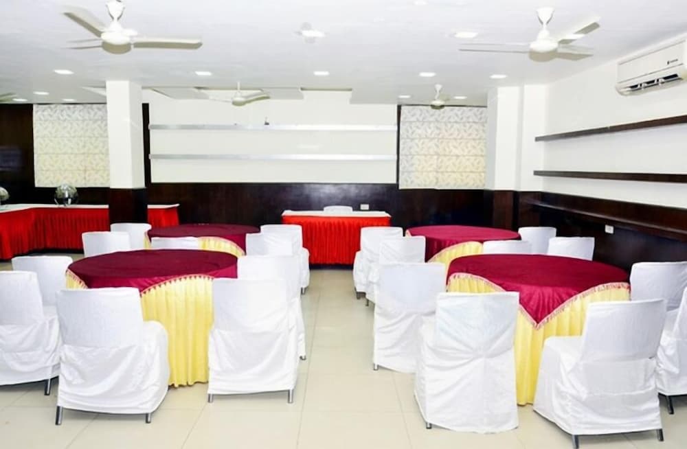 Mandakini Plaza Hotel 17/21