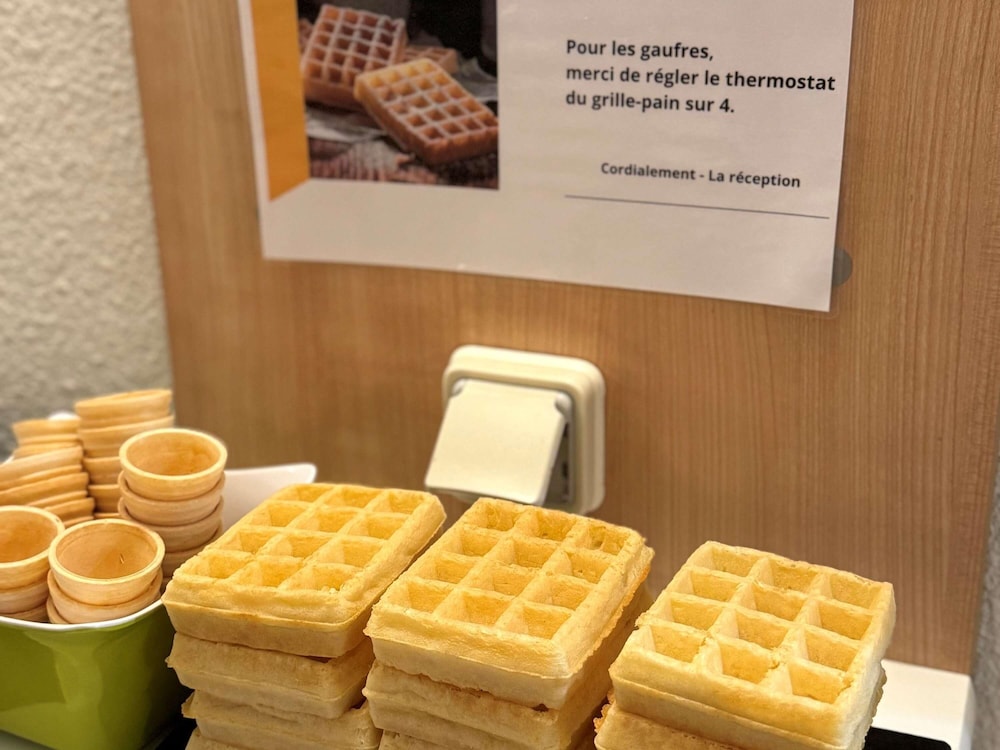 Ibis Budget Cosne Sur Loire 28/51