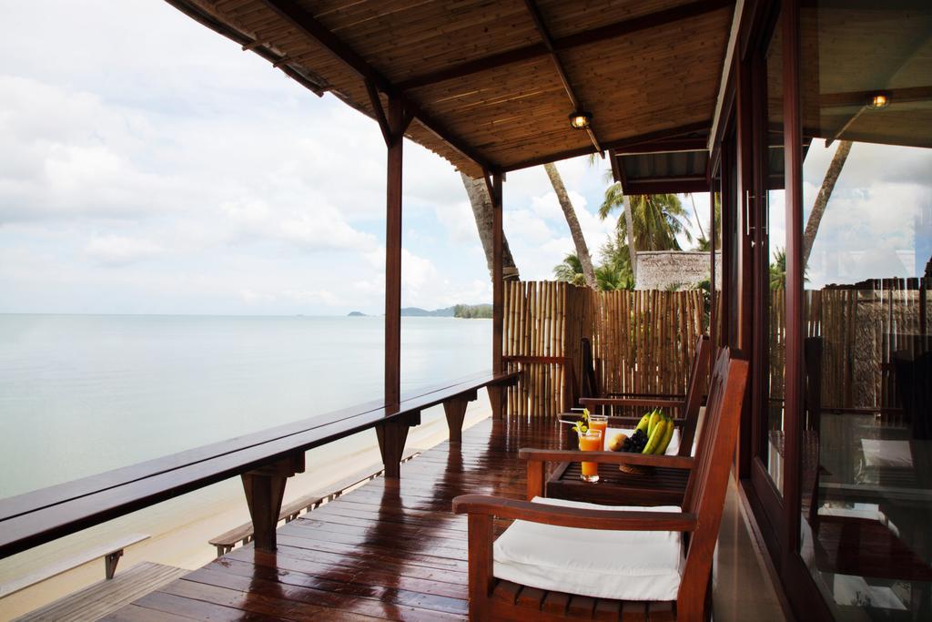Lipa Lodge Beach Resort 25/43