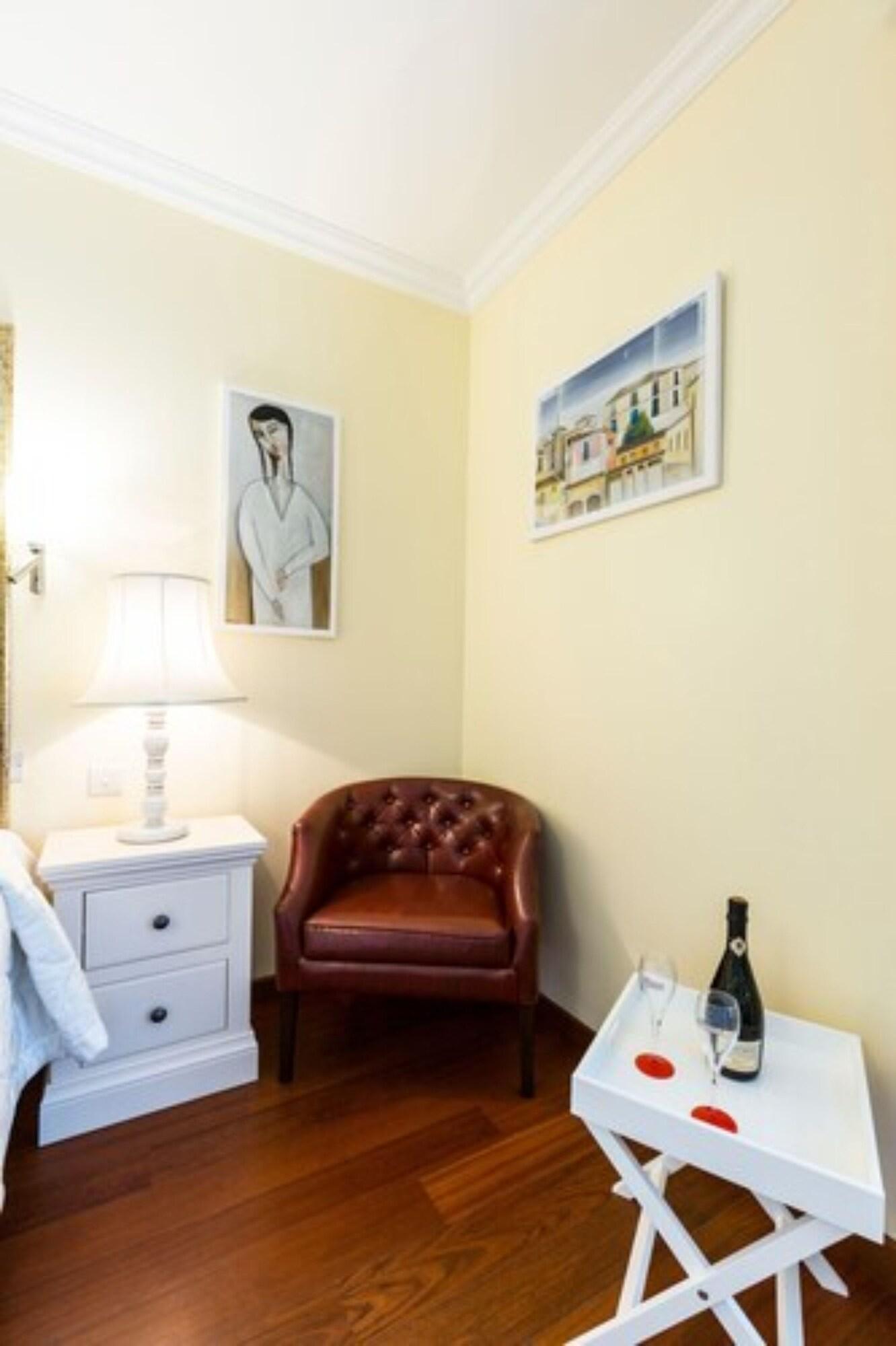 Linton Hotel 34/53