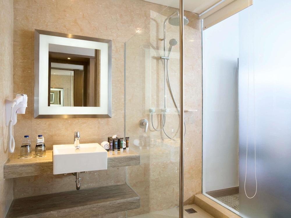 Novotel Makassar Grand Shayla 48/50