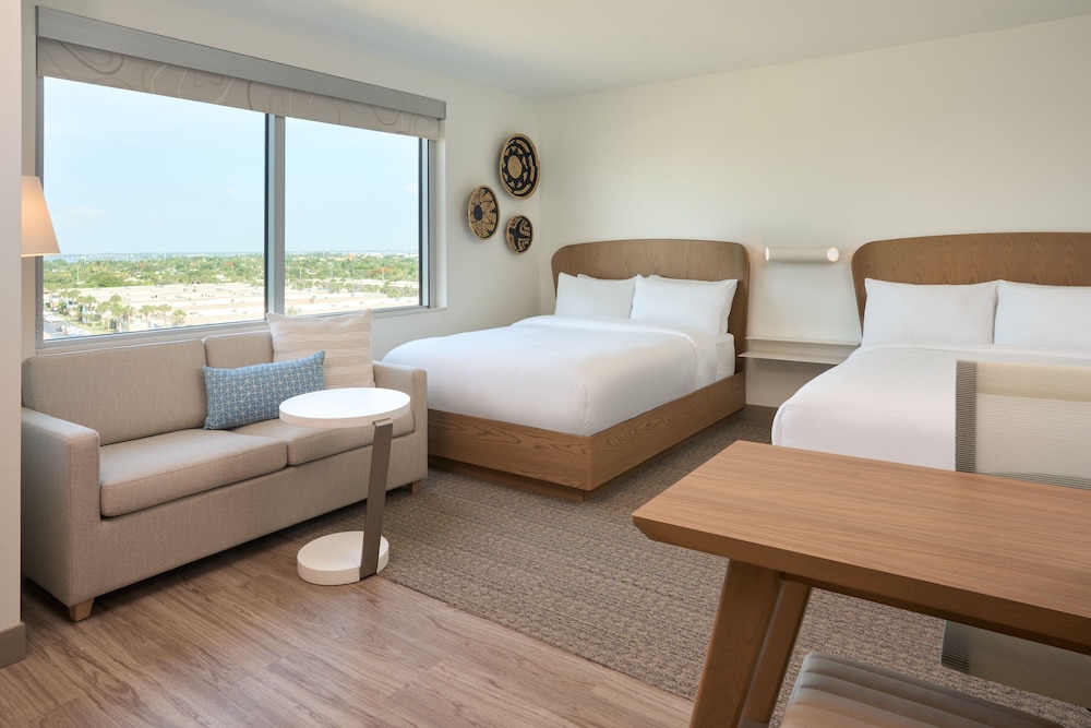 Element Melbourne Oceanfront 15/57