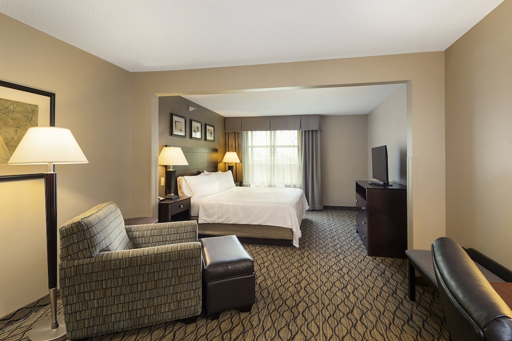 Holiday Inn Express Bloomington West 24/68