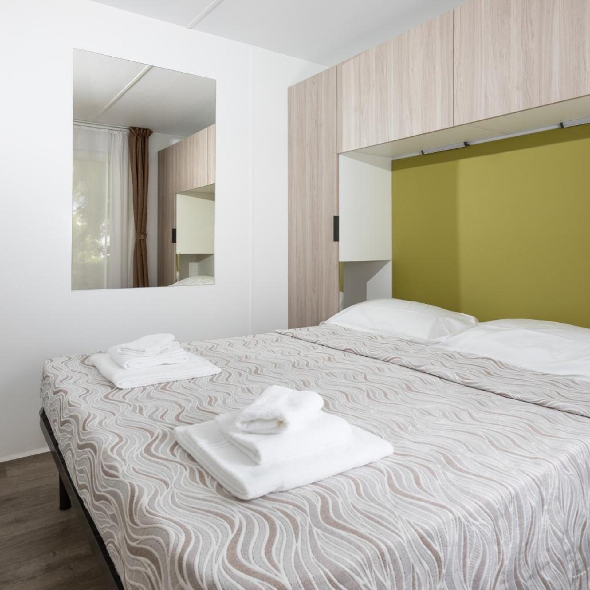 2 Bedrooms, Chalet