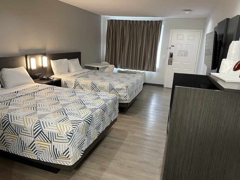 Motel6 San Diego, CA - Southbay 29/59
