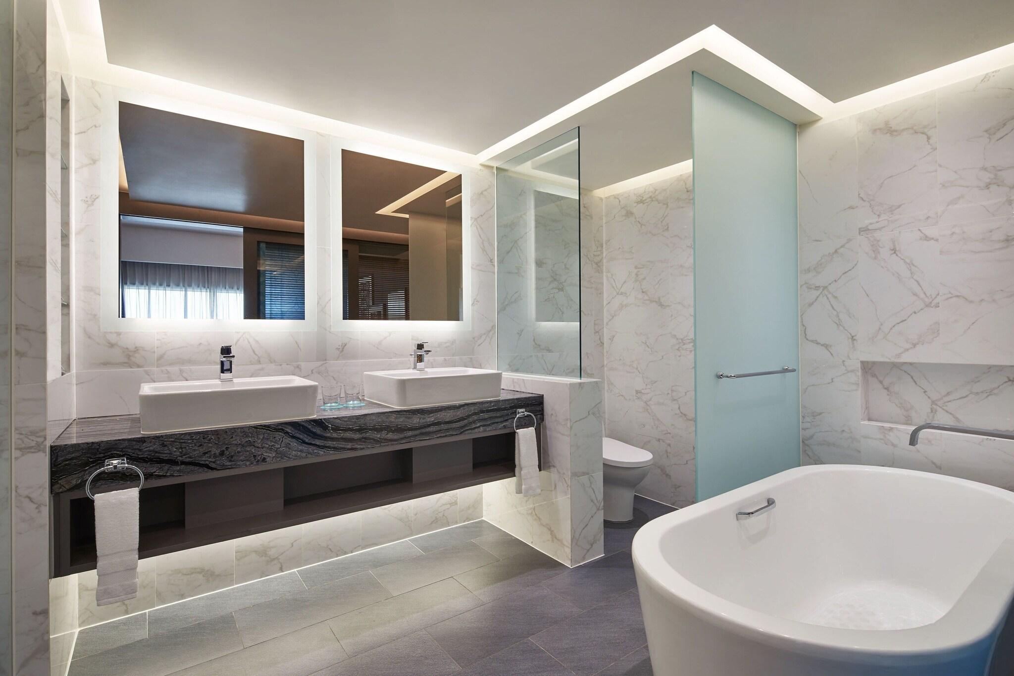 جناح بسرير كينج، LE MERIDIEN KUALA LUMPUR 3/4