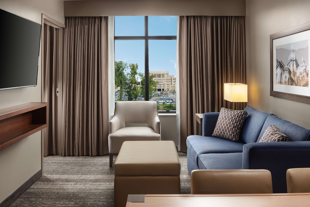 Embassy Suites by Hilton South Bend at Notre Dame 33/63