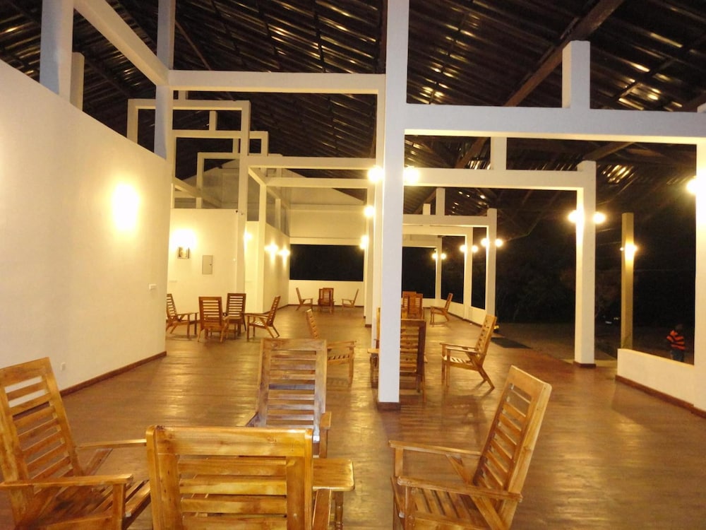 Naaval Hotel 21/45