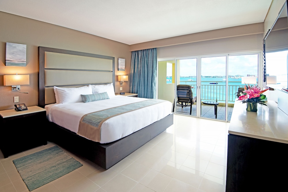The Villas at Simpson Bay Beach Resort 23/95