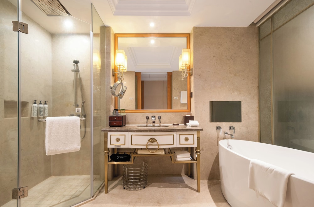 غرفة سوبيريور بسرير كينج، WYNDHAM GRAND XIAMEN HAICANG 4/4