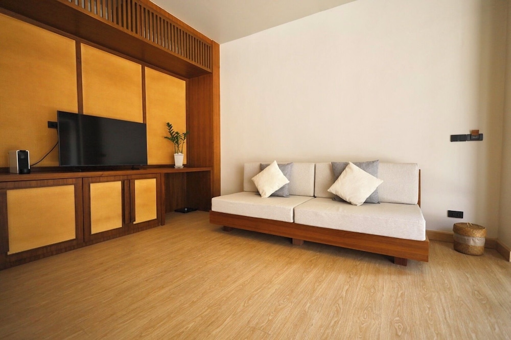 2 Bedrooms, Pool, Villa, 2 Double Beds