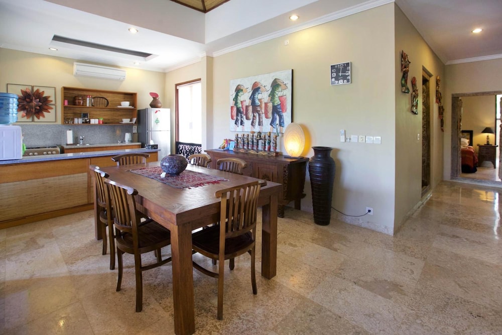 Bayshore Villas Candi Dasa 40/50