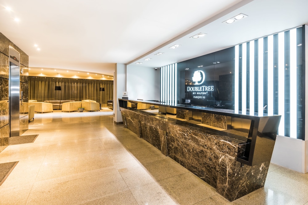 Lobby at DoubleTree by Hilton Hotel Bogota Parque 93, BOGOTA