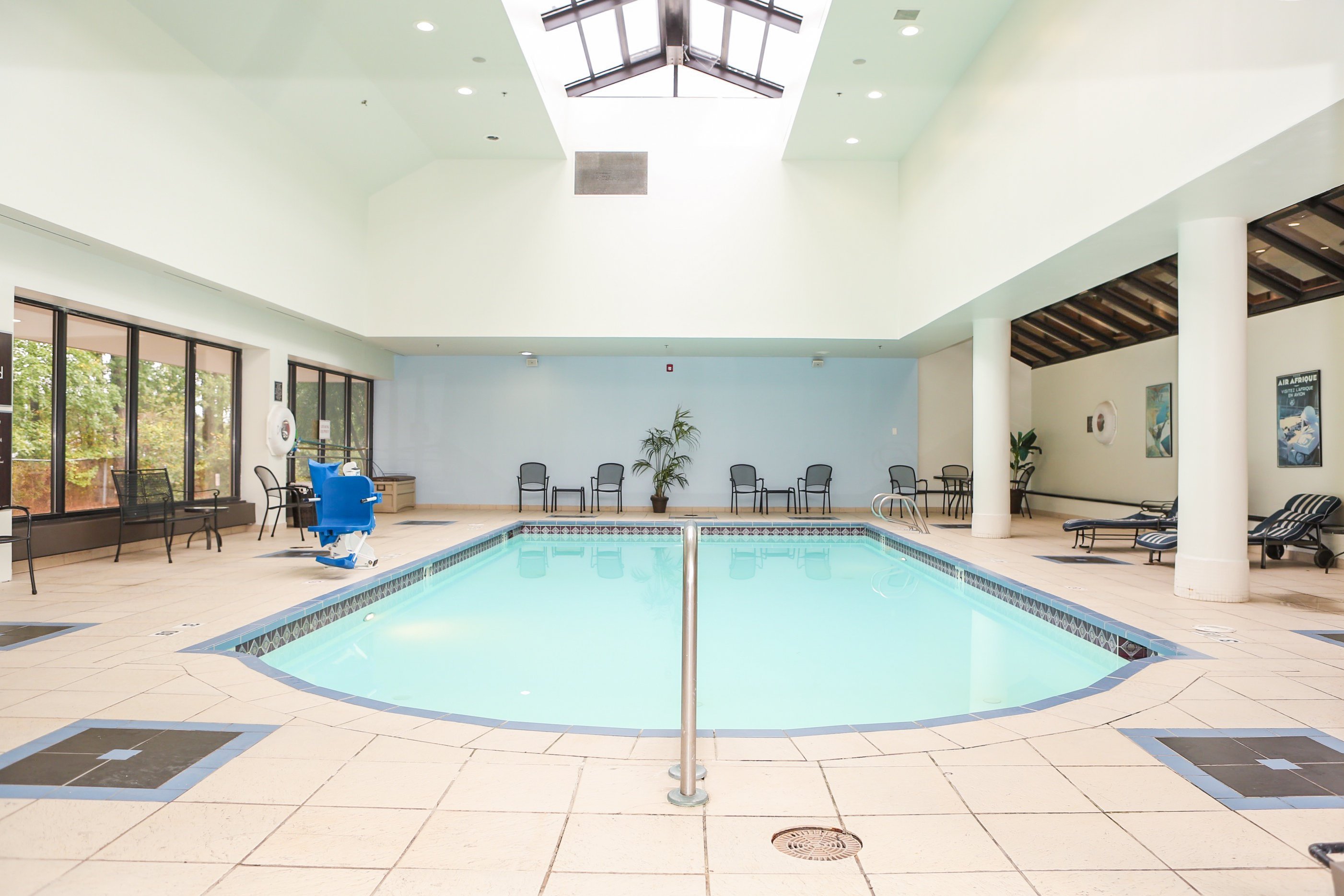 Crowne Plaza Virginia Beach Town Center 27/75