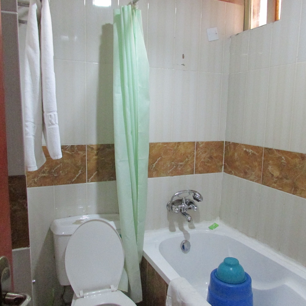 Petrus Hotels Royale 46/50