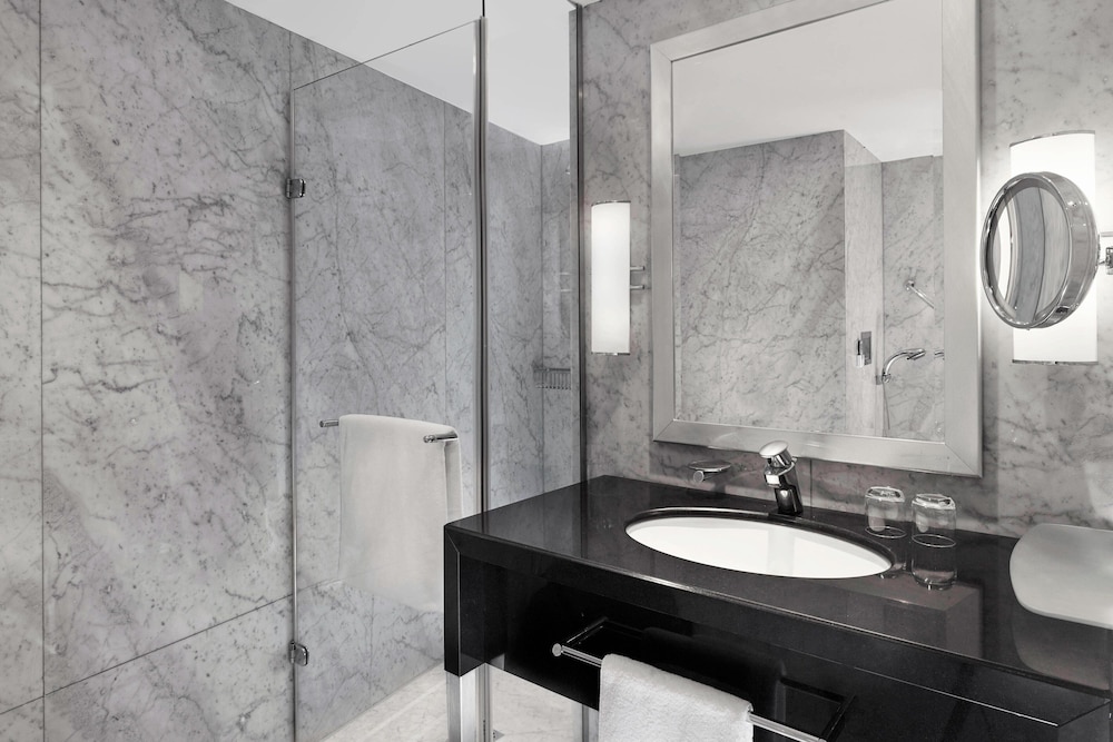جناح تنفيذي بسرير كينج بغرفة نوم واحدة، The Park Tower Knightsbridge, a Luxury Collection Hotel, London 5/10
