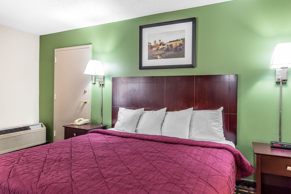 Quality Inn Homewood Birmingham I-65 24/34