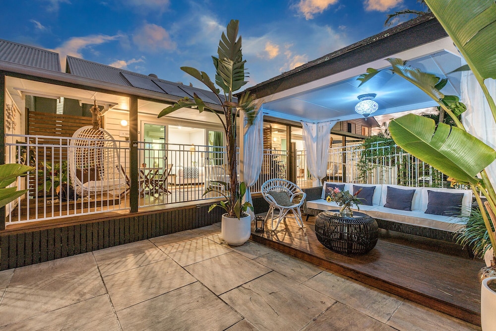 Azur Byron Bay 47/65