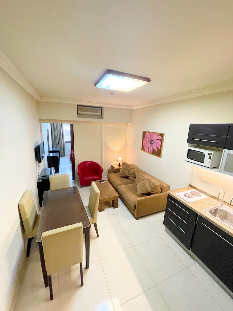 Bella Rosa Hotel 15/31