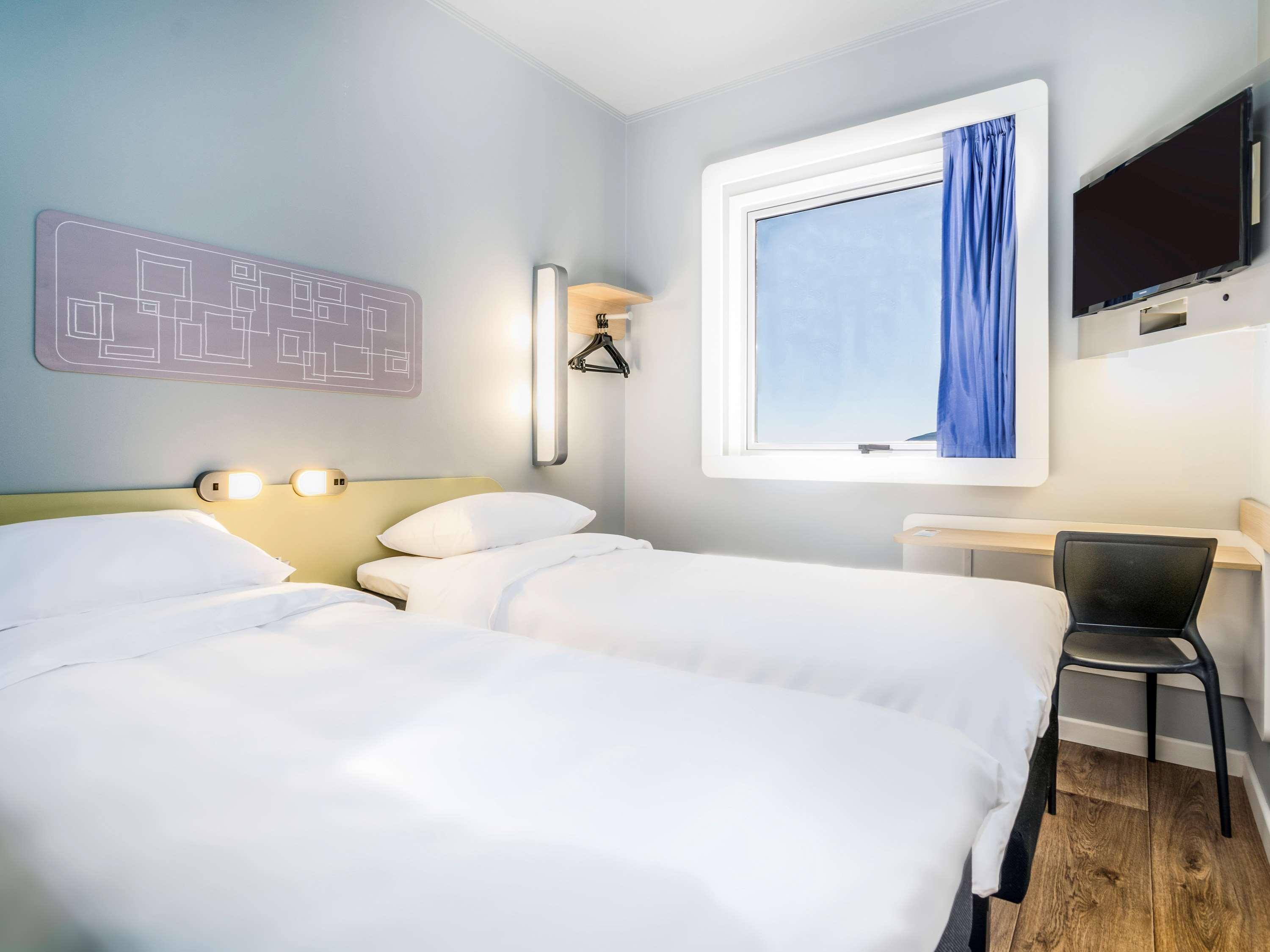 Cozy, Modern, Comfortable, 2 Double Beds