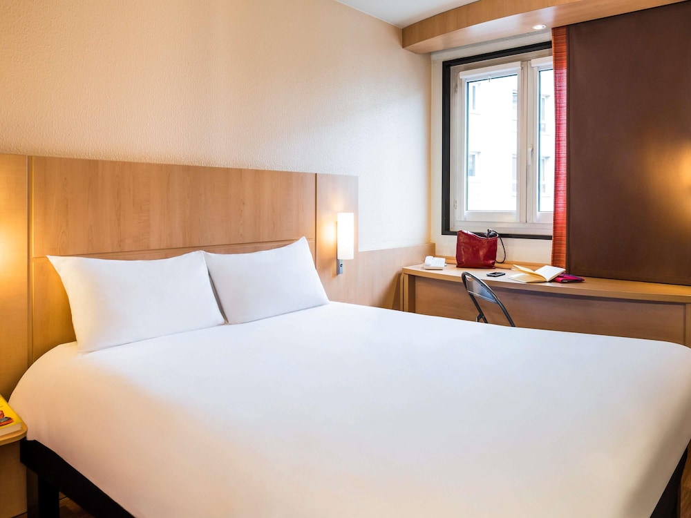 STANDARD, DOUBLE BED