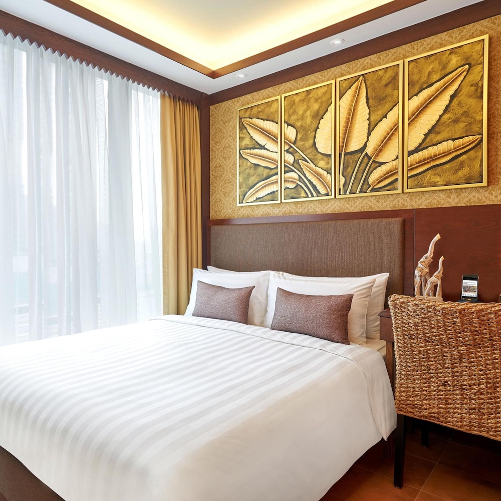Hotel Cozi Resort 8/27